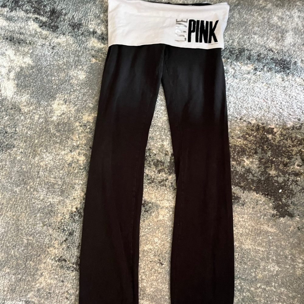 Teen/women’s yoga pants